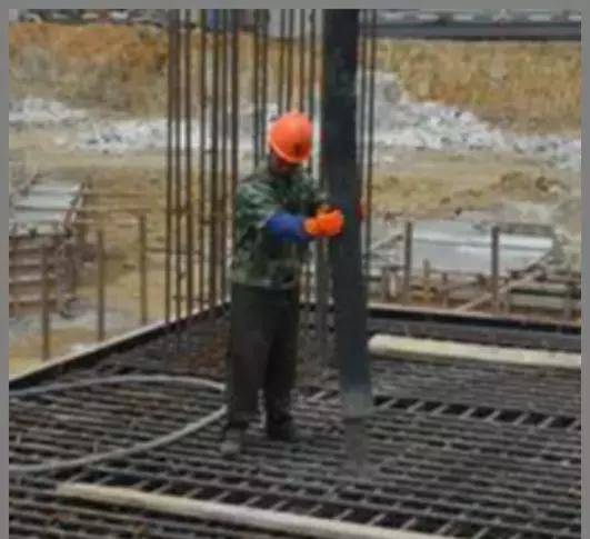 混凝土这样施工，，，没有蜂窝麻面、不烂根，，，还能间接缩短工期！