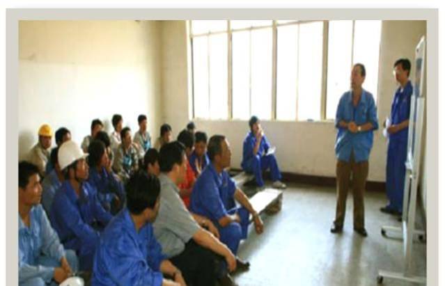 混凝土这样施工，，，没有蜂窝麻面、不烂根，，，还能间接缩短工期！